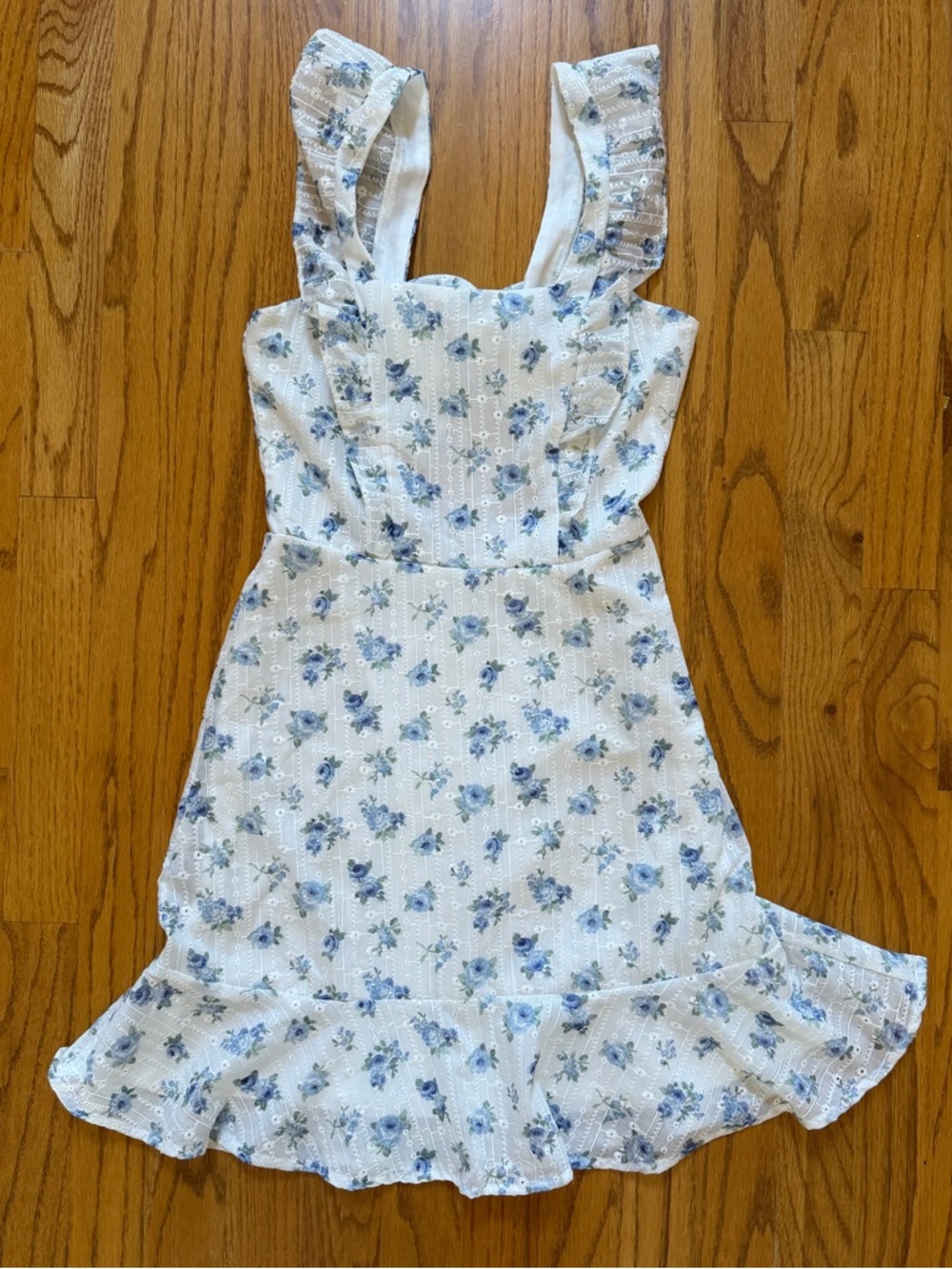 City Vibe Floral Ruffle-Hem Dress Size 0